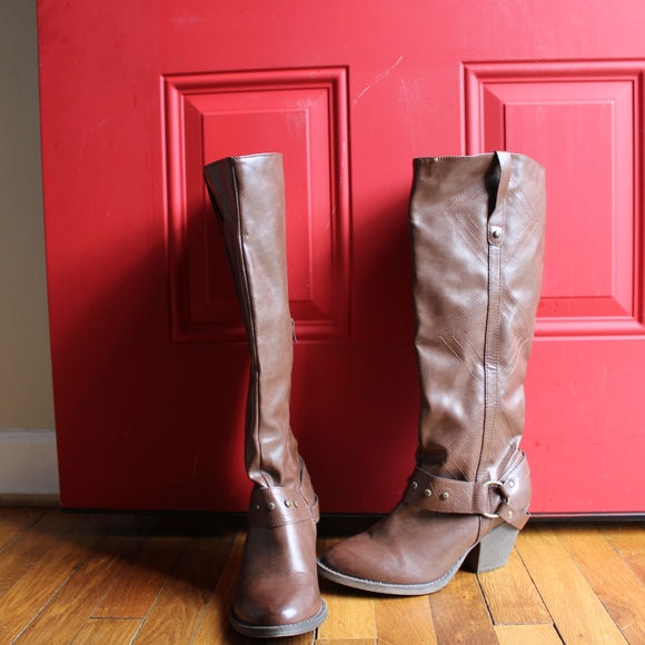 Women heeled riding boot - Picture 3 of 5